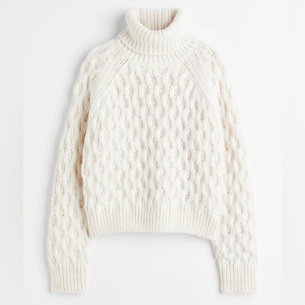 H&M Cream Cable-Knit Turtleneck Sweater